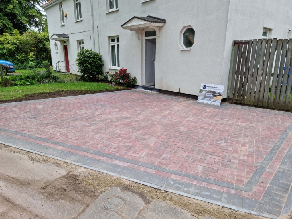 This is a newly installed block paved drive installed by NS Driveways Camberley